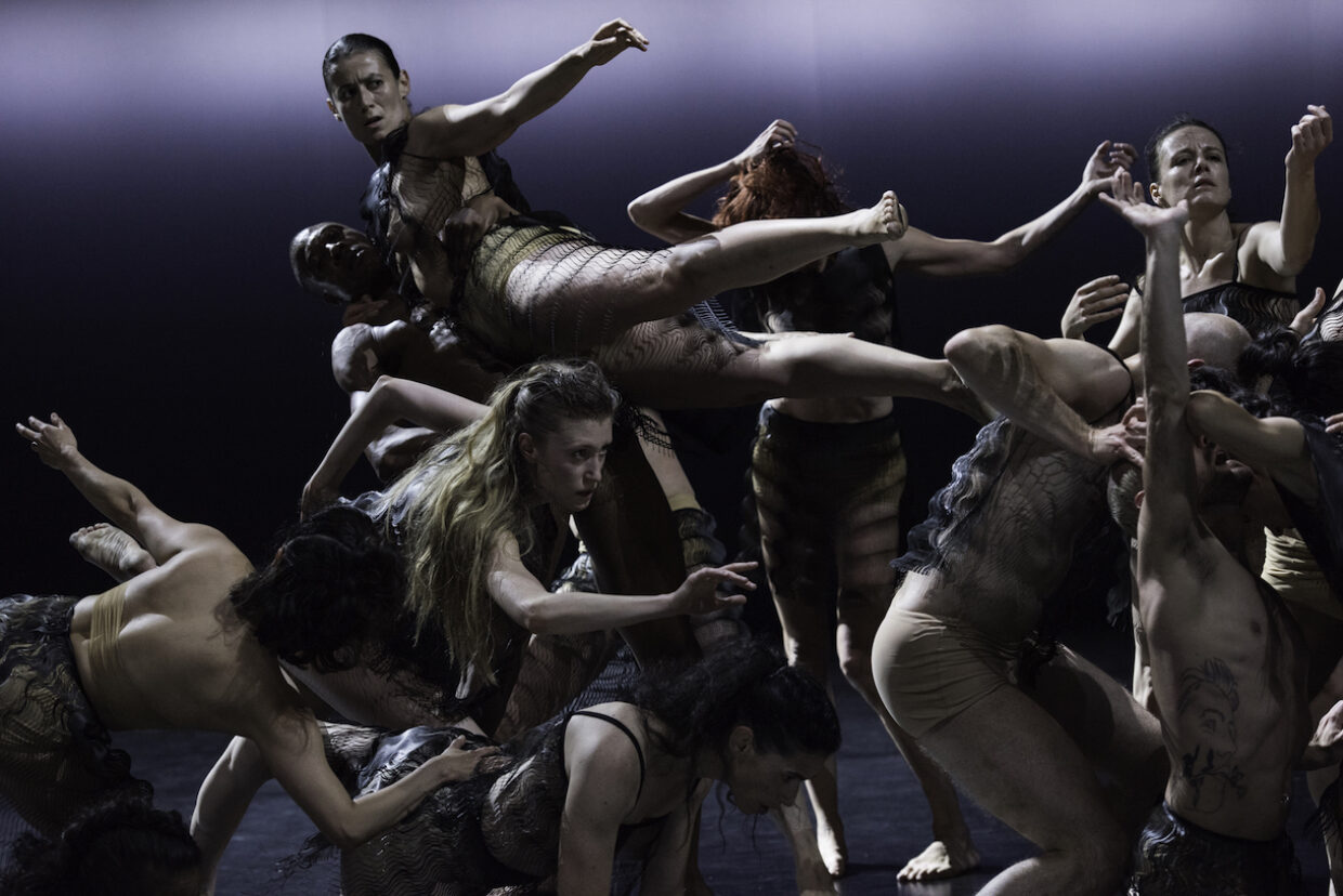Review: ‘Kreatur’ Wraps Its Dancers in a Succession of Skins | 7