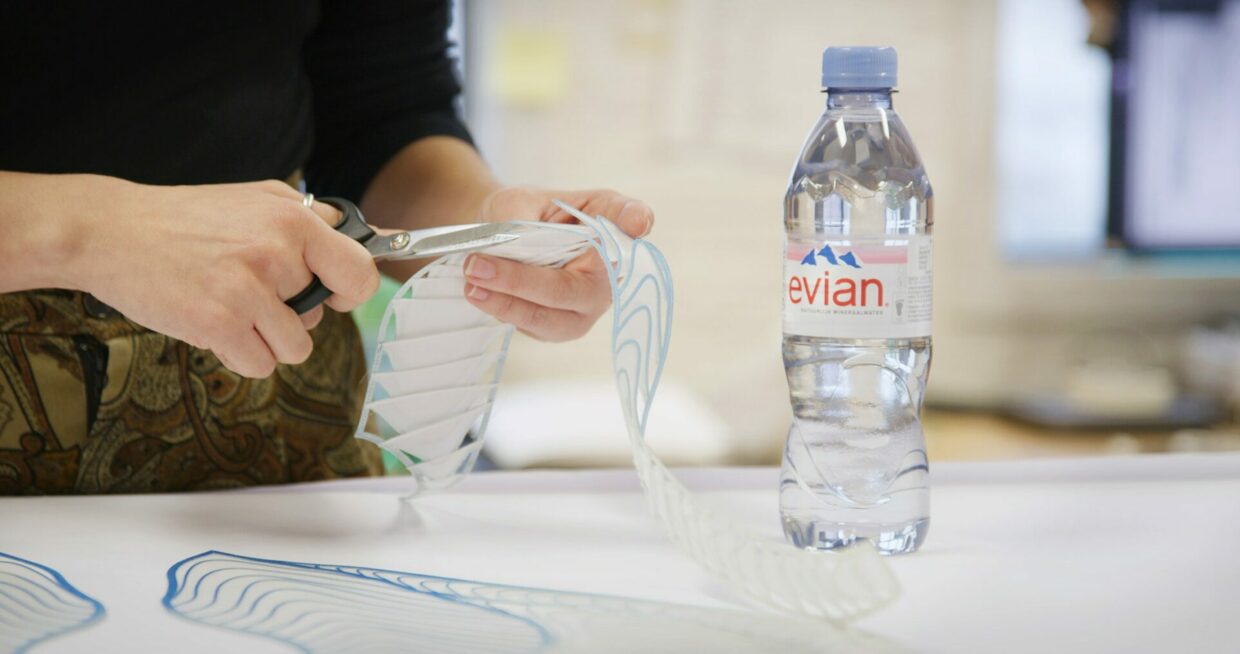 Maria Sharapova and Iris van Herpen Turned Evian Bottles Into Haute Couture for the British Fashion Awards | 3